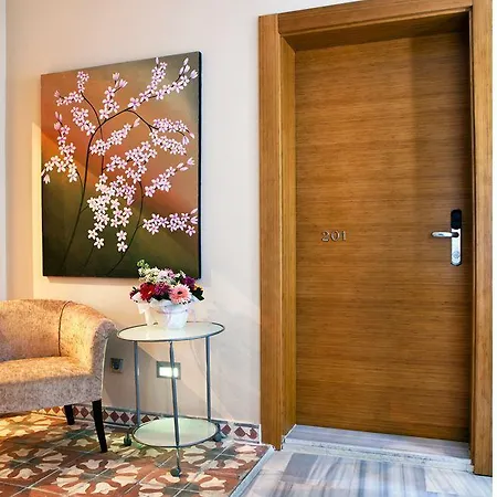 Bright Hotell 3*